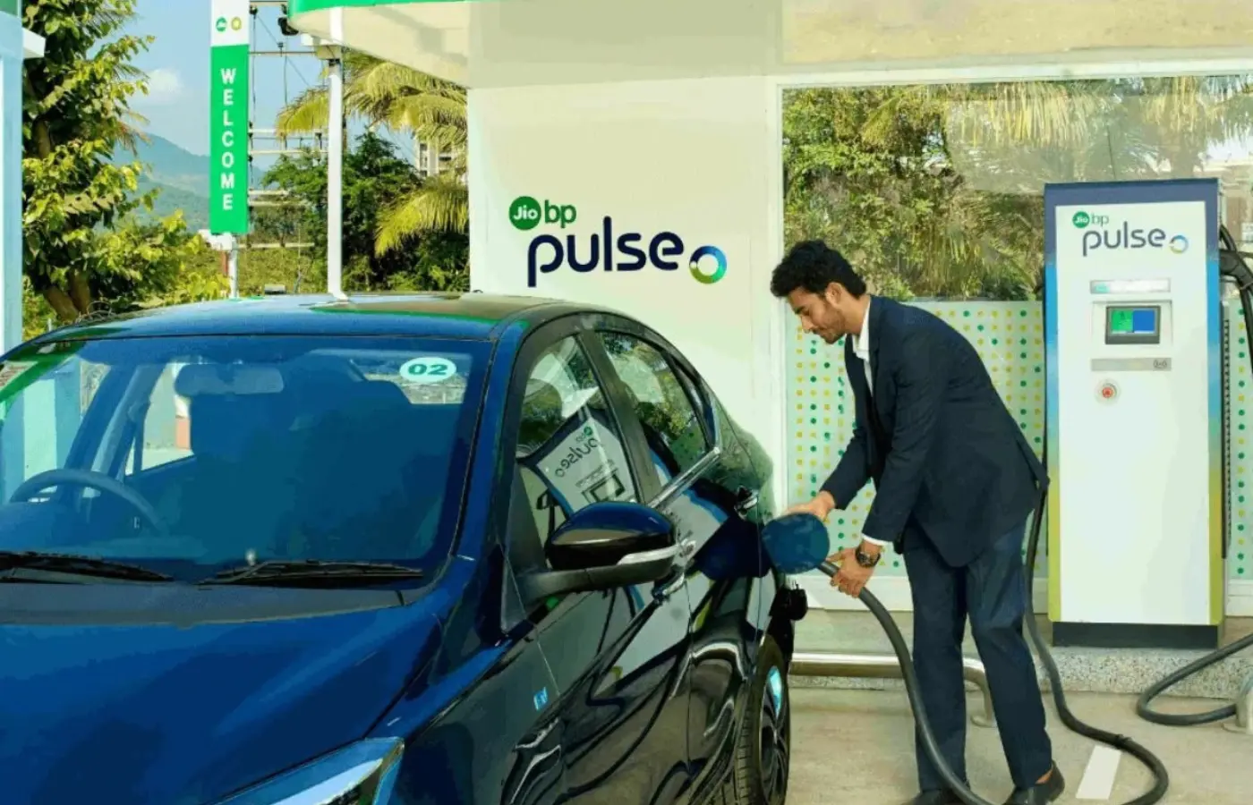 India has introduced over 27,000 electric vehicle charging stations at fuel pumps in 2025. Featured Image